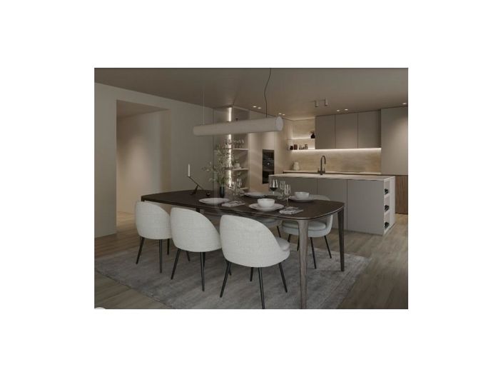 Image No.1-4 Bed Apartment for sale