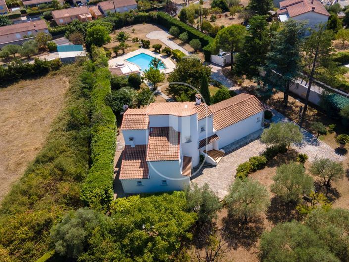 Image No.1-3 Bed House for sale