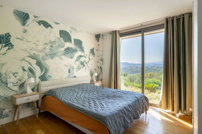 Image No.10-House for sale