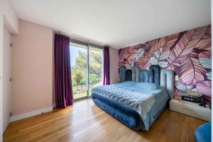 Image No.11-House for sale