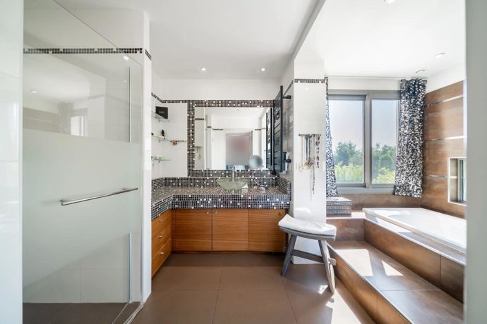 Image No.13-House for sale