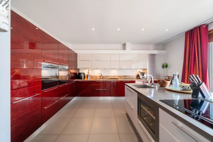 Image No.9-House for sale