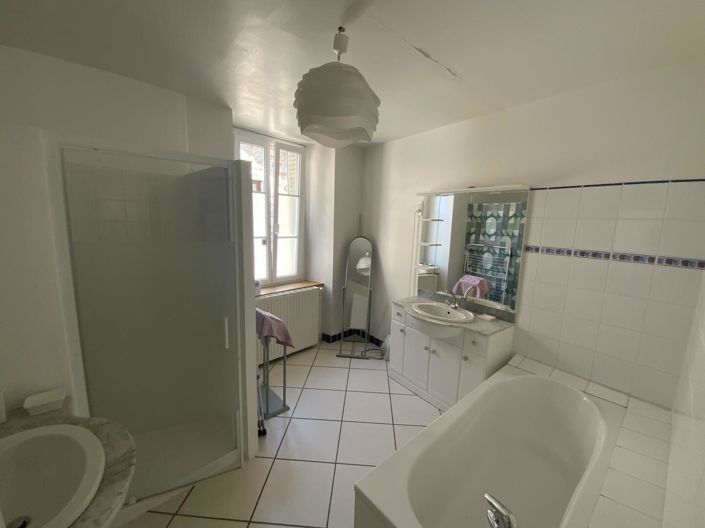 Image No.13-4 Bed House for sale