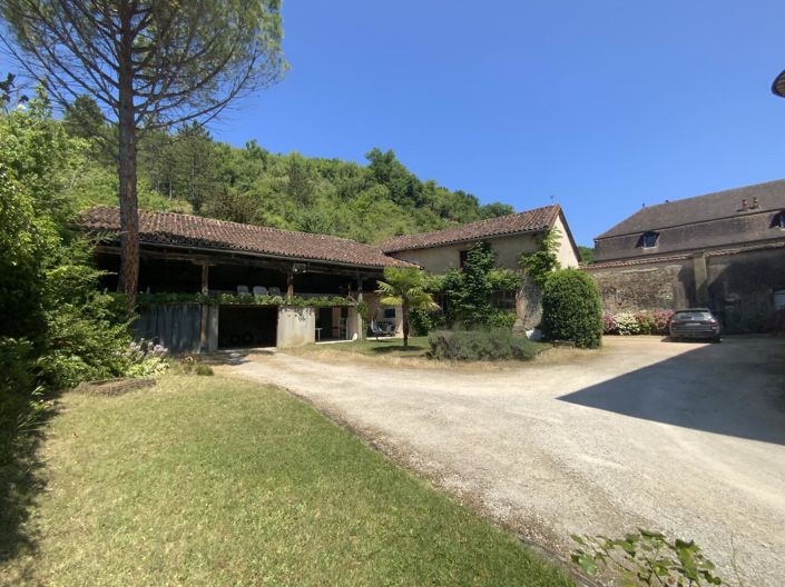 Image No.3-4 Bed House for sale