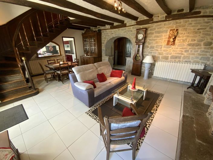 Image No.9-9 Bed House for sale