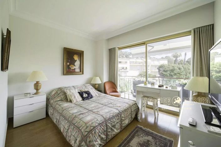 Image No.6-3 Bed Apartment for sale