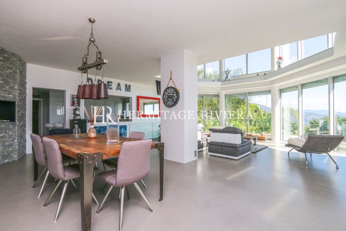 Image No.9-4 Bed House for sale