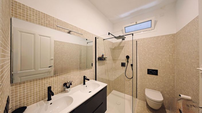 Image No.11-4 Bed Apartment for sale