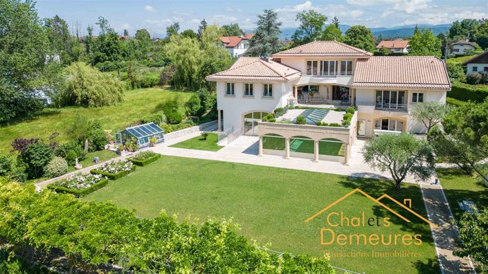 Image No.5-6 Bed House for sale