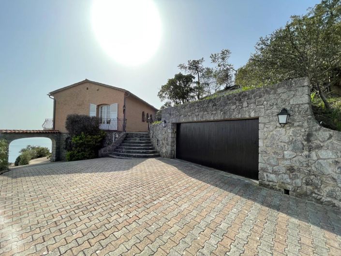 Image No.14-4 Bed House for sale