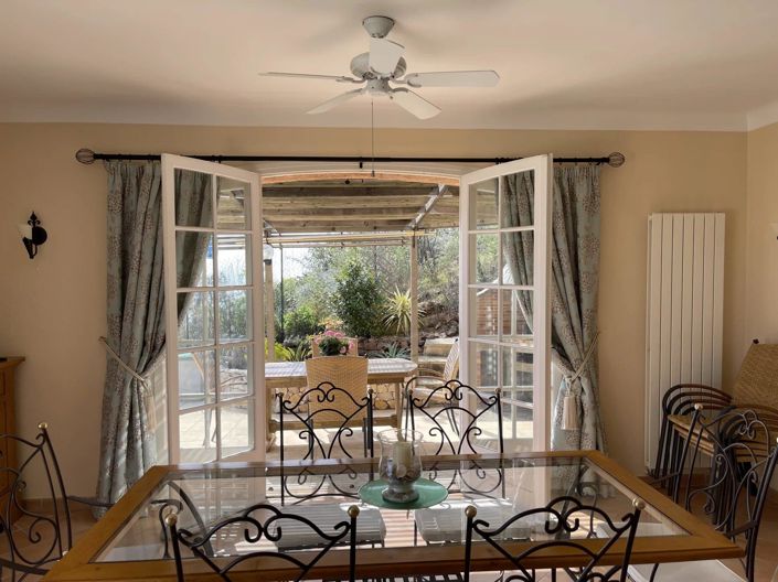 Image No.8-4 Bed House for sale