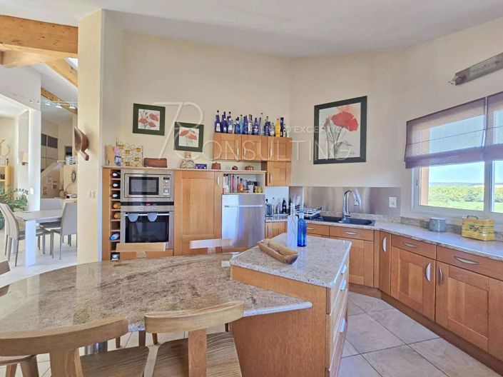 Image No.8-House for sale