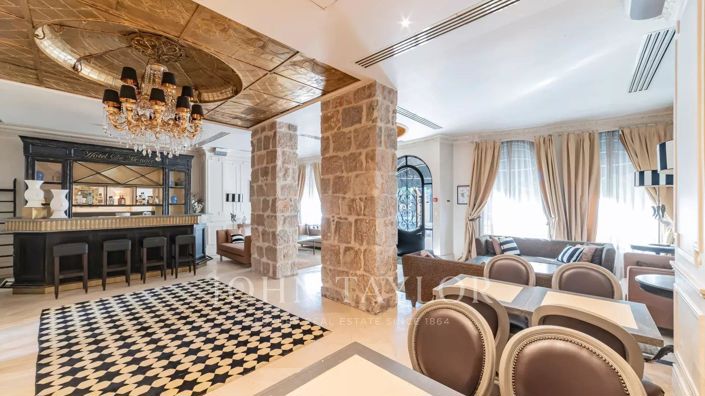 Image No.8-14 Bed House for sale