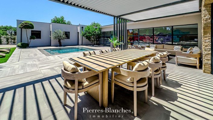 Image No.7-4 Bed House for sale