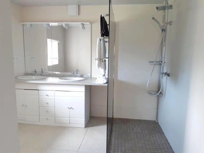 Image No.6-House for sale