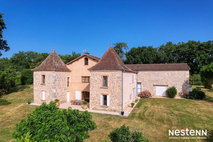 Image No.24-6 Bed House for sale