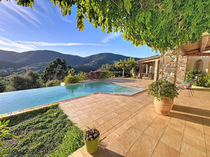 Image No.13-4 Bed House for sale