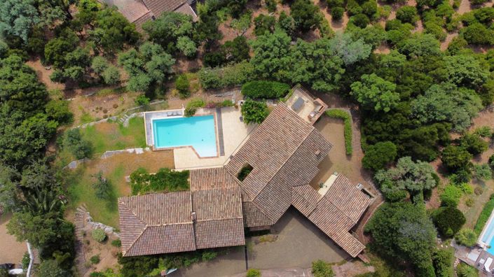 Image No.6-4 Bed House for sale