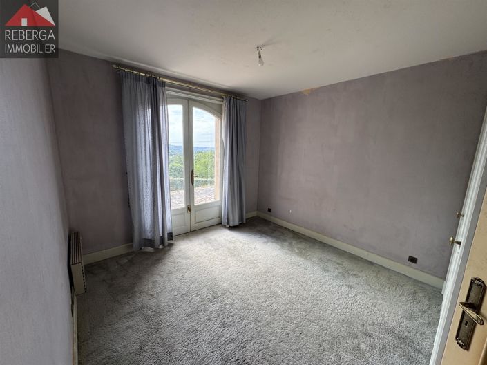 Image No.10-4 Bed House for sale