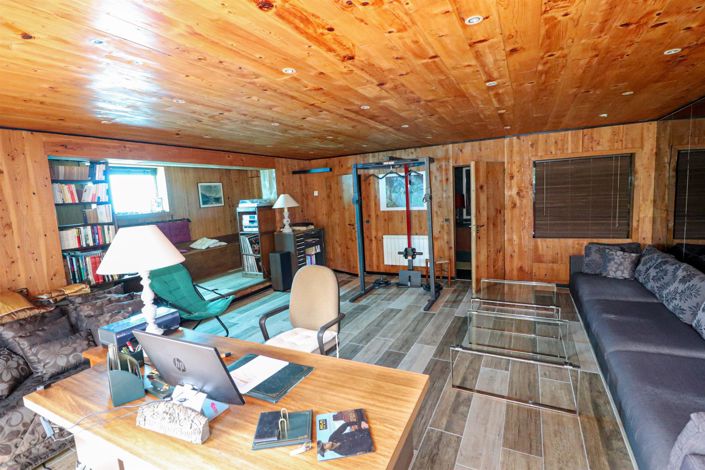 Image No.25-4 Bed House for sale