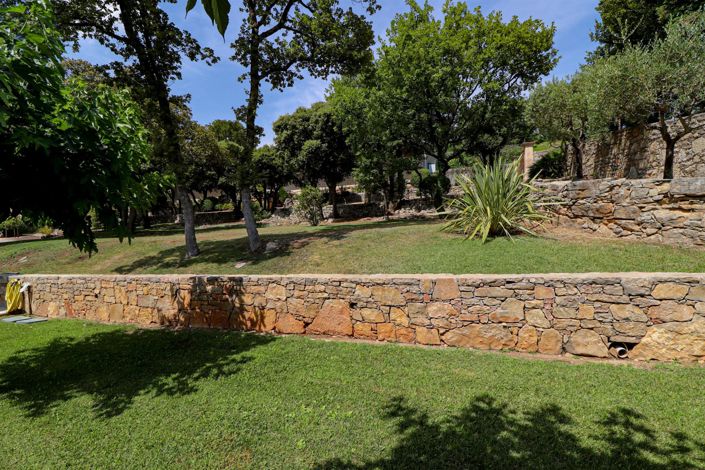 Image No.42-4 Bed House for sale