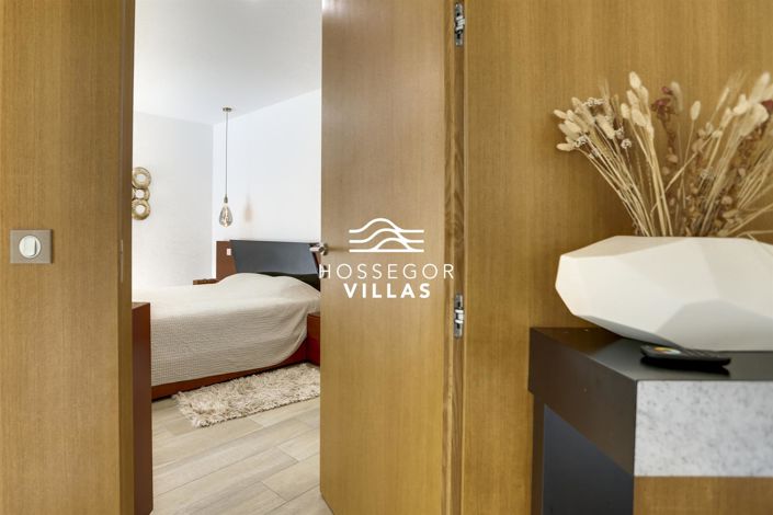 Image No.11-4 Bed House for sale