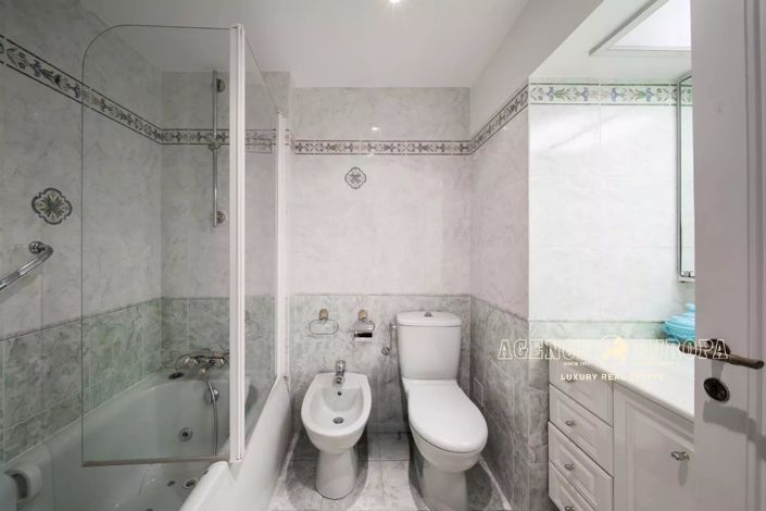 Image No.8-2 Bed Apartment for sale