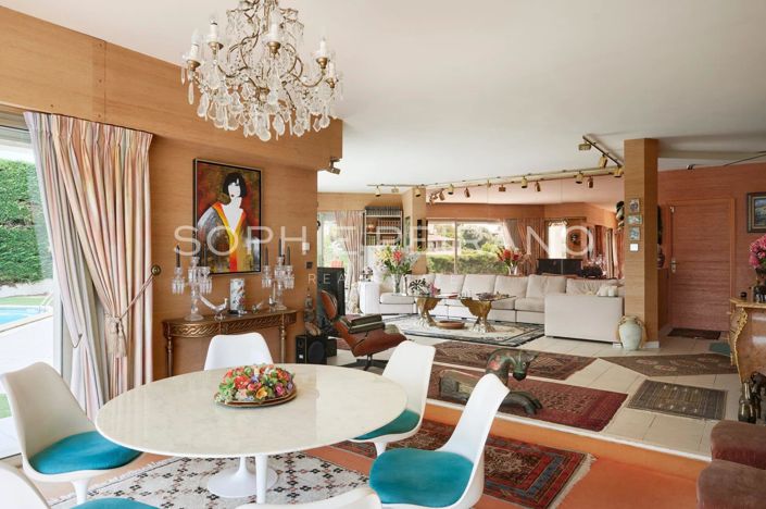 Image No.5-4 Bed House for sale