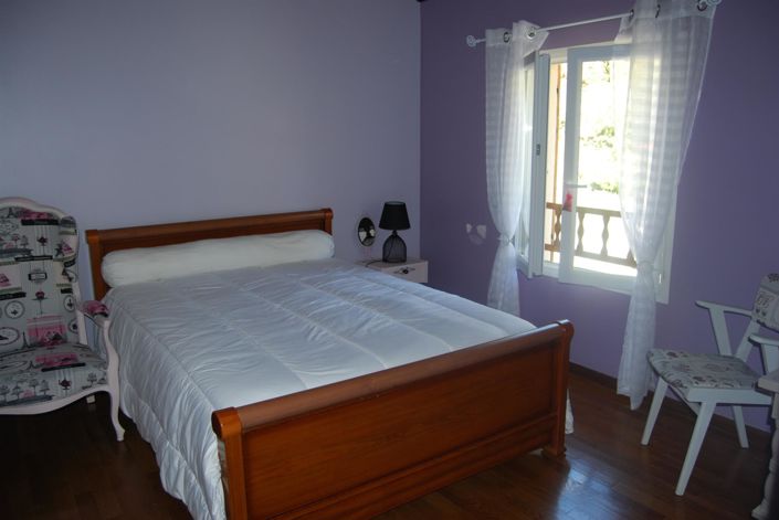 Image No.9-3 Bed House for sale