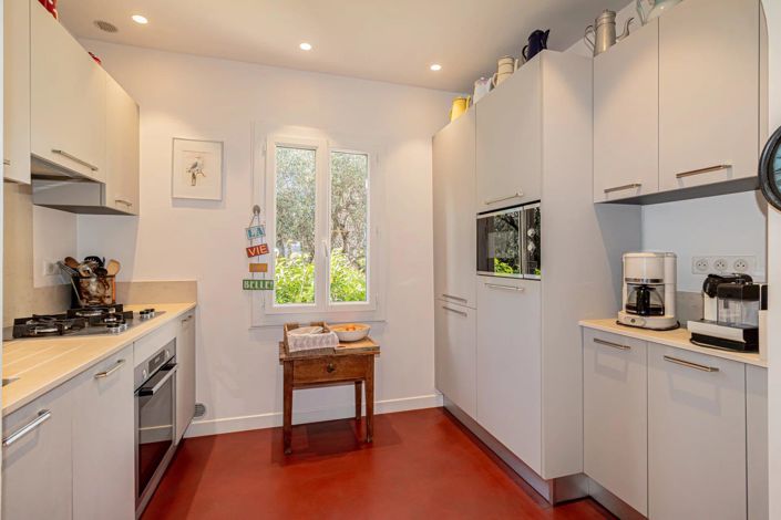 Image No.15-4 Bed House for sale