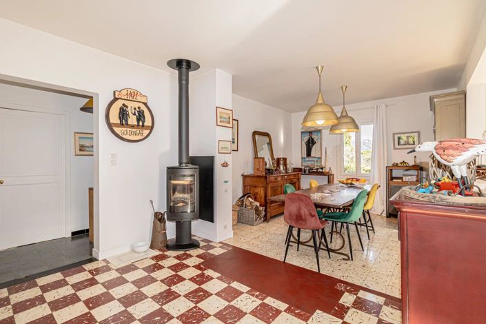 Image No.16-4 Bed House for sale