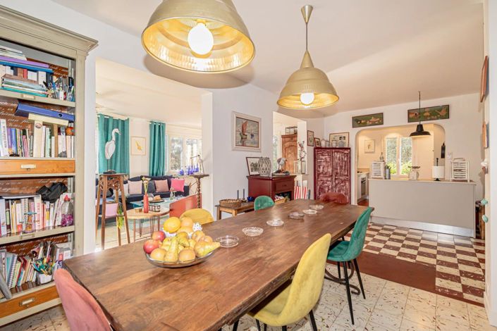 Image No.17-4 Bed House for sale