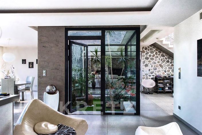 Image No.2-3 Bed House for sale