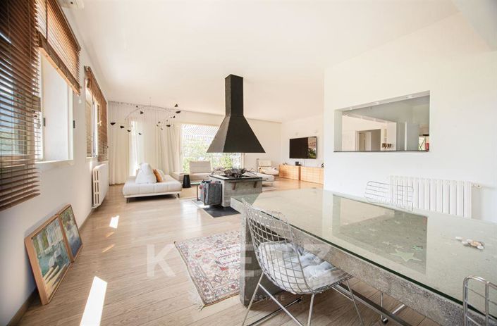 Image No.4-5 Bed House for sale