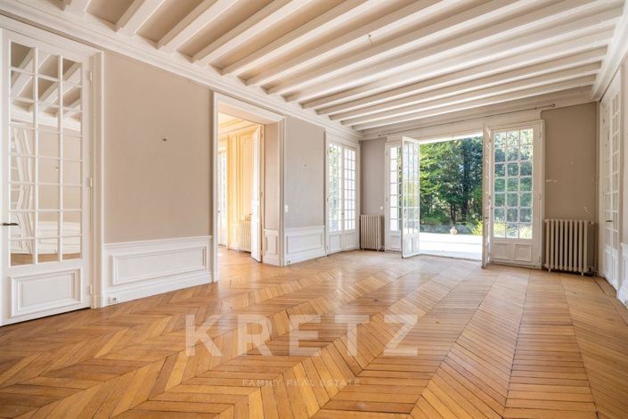 Image No.10-7 Bed House for sale