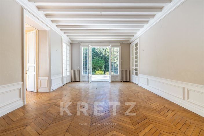 Image No.9-7 Bed House for sale