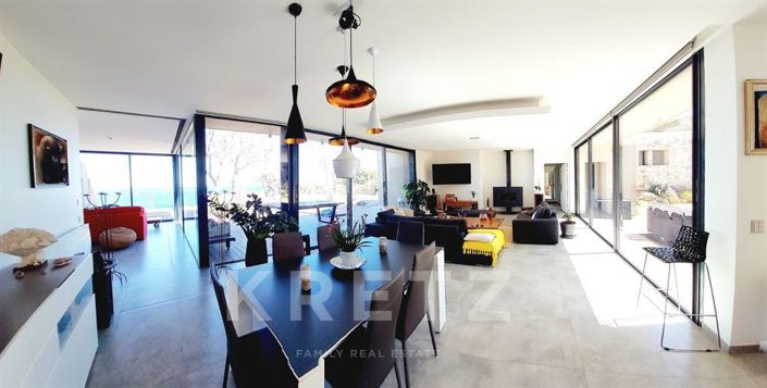 Image No.18-4 Bed House for sale