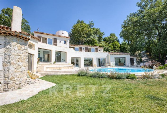 Image No.17-5 Bed Property for sale