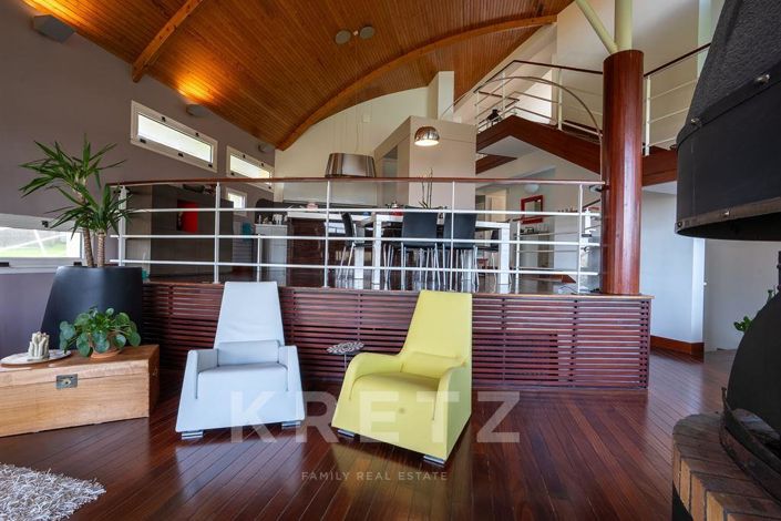 Image No.5-4 Bed Property for sale