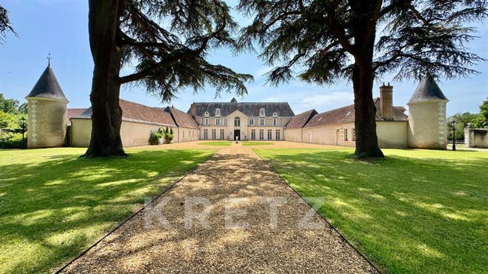 Image No.3-9 Bed Property for sale