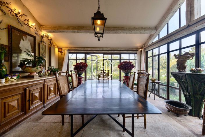 Image No.10-7 Bed House for sale