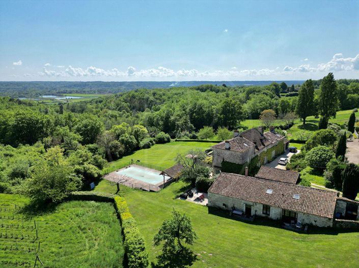 Image No.18-11 Bed House for sale