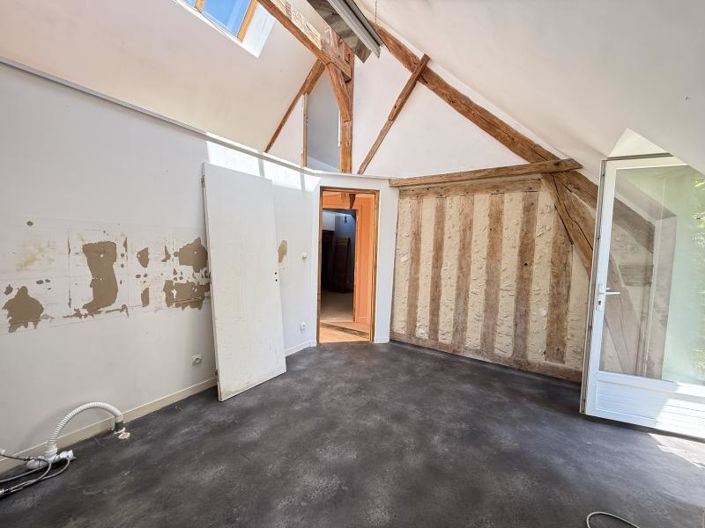 Image No.15-7 Bed House for sale