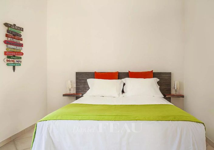 Image No.11-5 Bed House for sale