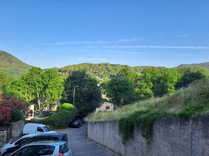 Image No.14-3 Bed House for sale