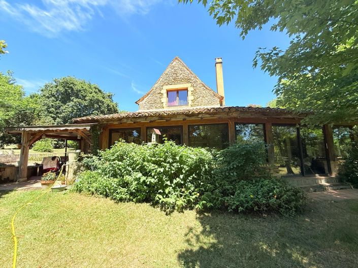 Image No.1-8 Bed House for sale