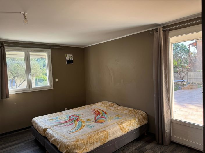 Image No.5-4 Bed House for sale