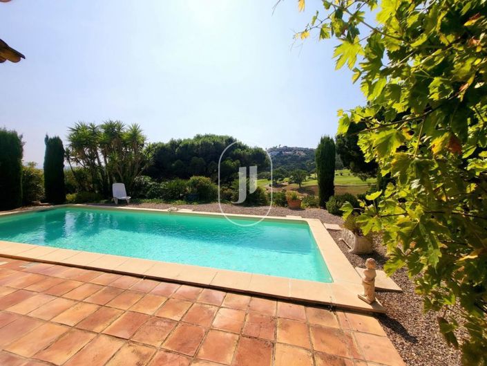 Image No.9-3 Bed House for sale