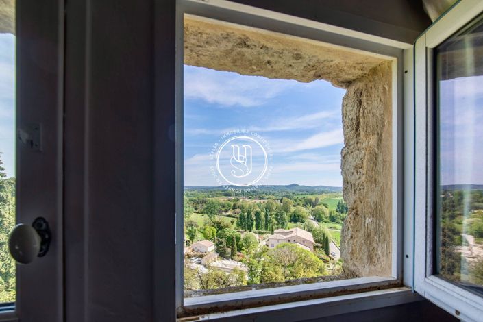 Image No.9-12 Bed House for sale