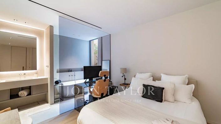 Image No.19-5 Bed House for sale